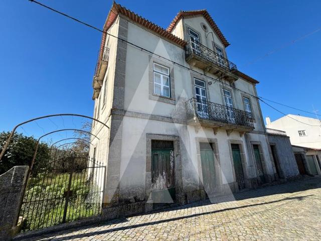 Casa Senhorial à Venda em Rio Torto, Gouveia