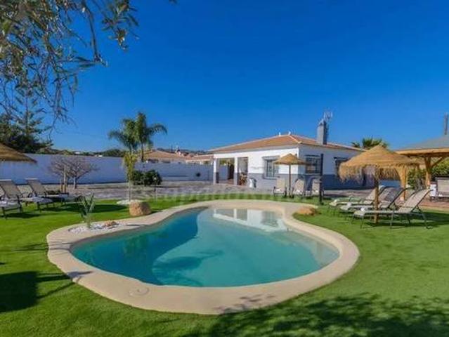Casa Serrano