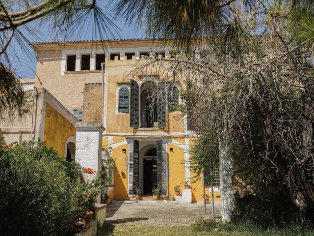 EDIFICIO SEÑORIAL URBANO
