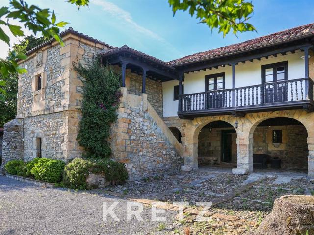 Casa señorial en Hoz de Anero