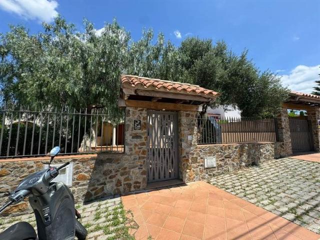 Casa sin posesión en Roses