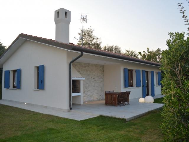 Casa singola in affitto a Rosolina