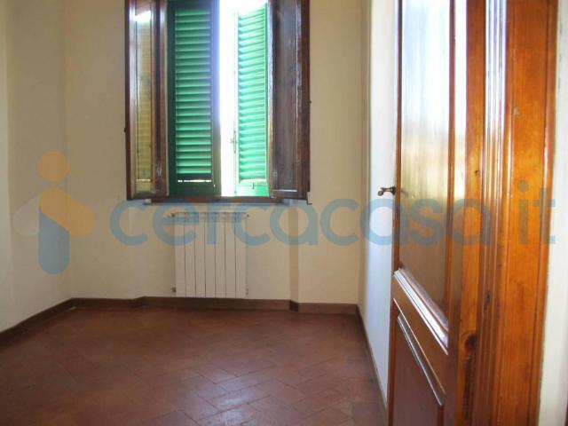 Casa singola in ottime condizioni, in affitto in Piazza Vittorio Veneto, Serravalle Pistoiese