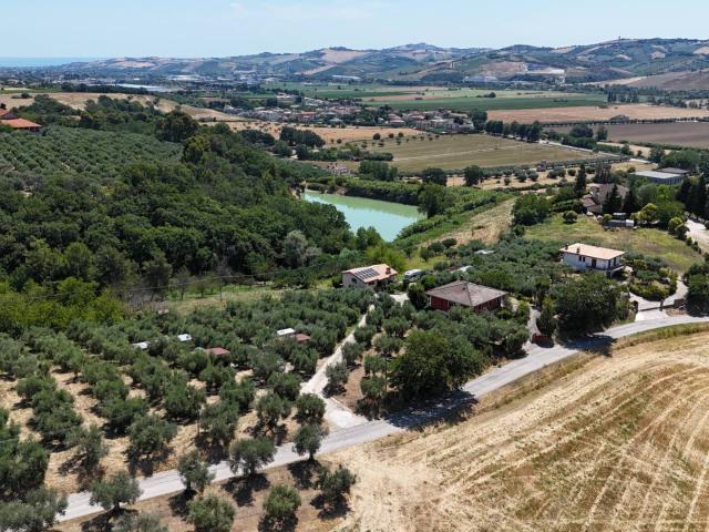 Casa singola in vendita a Mosciano Sant'Angelo