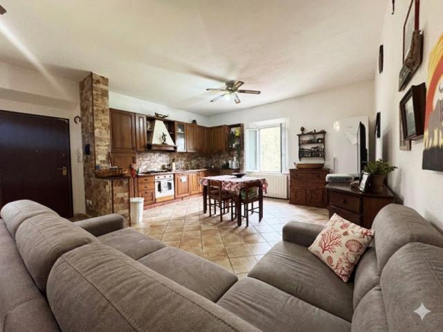 Casa singola in vendita a Nugola Nuova Collesalvetti 157 mq Rif: 1413417