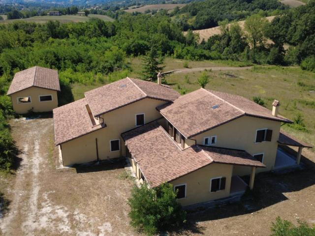 Casa singola in vendita a Nocera Umbra