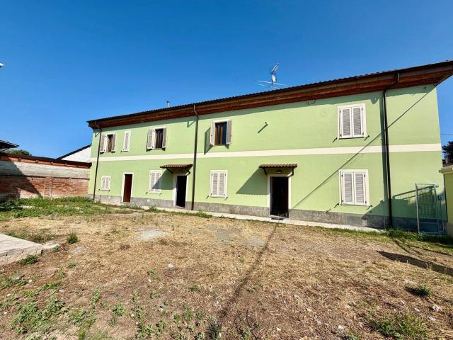 Casa singola in vendita a Alessandria, Mandrogne