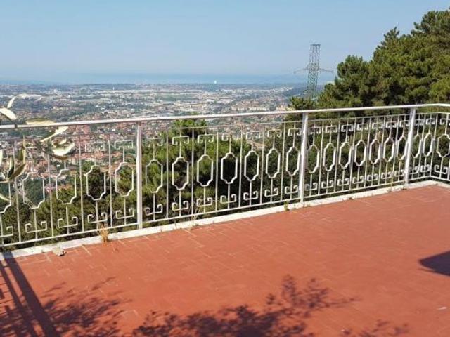 Casa singola in vendita a Bergiola Massa 180 mq Rif: 952818