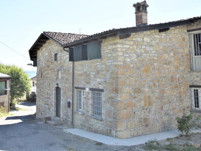 Casa singola in vendita a Bobbio
