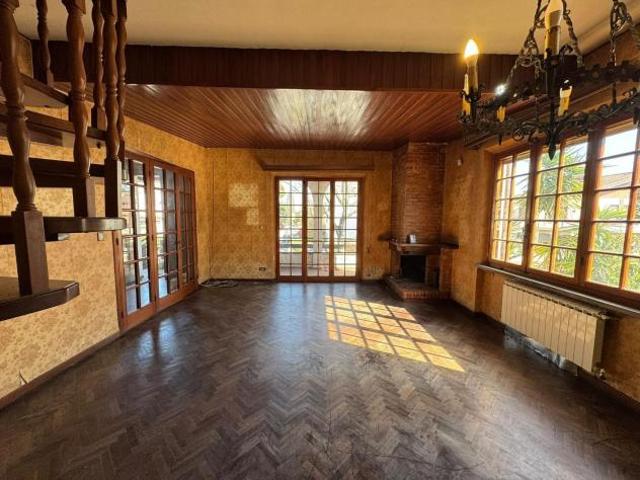 Casa singola in vendita a Calcinaia 200 mq Rif: 1400378