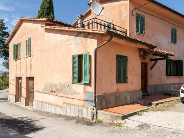 Casa singola in vendita a Casciana Terme Lari 192 mq Rif: 1416930