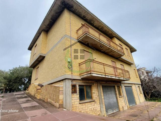 Casa singola in vendita a Castignano