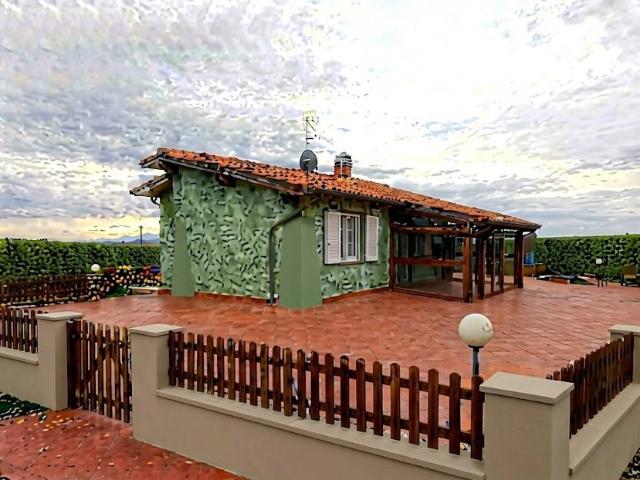 Casa singola in vendita a Castiglione della Pescaia