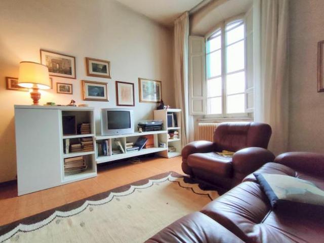 Casa singola in vendita a Ghezzano San Giuliano Terme 400 mq Rif: 1376934