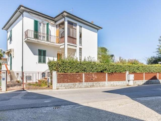 Casa singola in vendita a La Borra Pontedera 200 mq Rif: 1407061