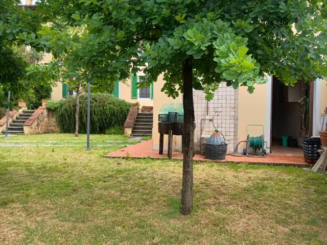 Casa singola in vendita a Palaia, Forcoli