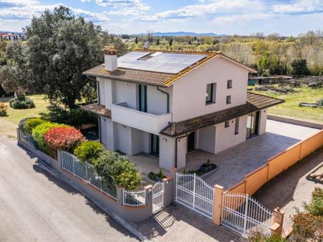 Casa singola in vendita a Pontedera 220 mq Rif: 1406658