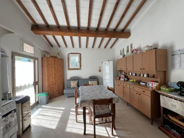 Casa singola in vendita a Pregiuntino Santa Maria a Monte 170 mq Rif: 1419330