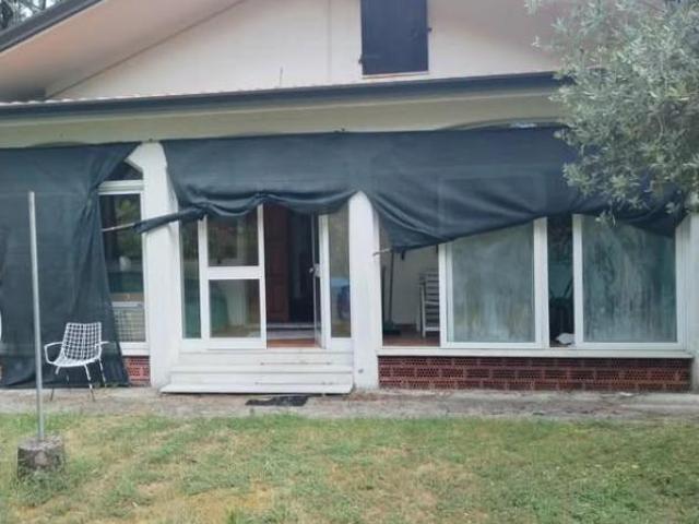 Casa singola in vendita a Ricortola Massa 100 mq Rif: 1412453