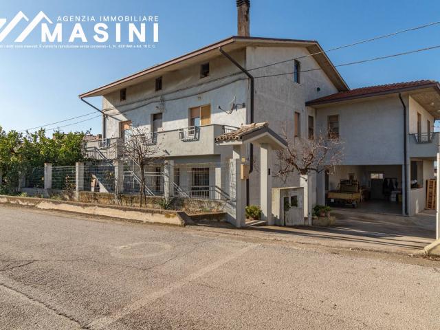 Casa singola in vendita a Rocca San Giovanni