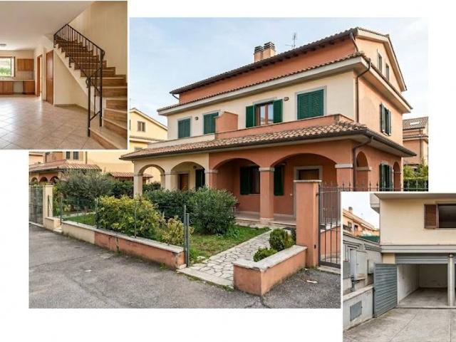 Casa singola in vendita a Roma