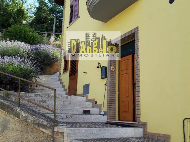 Casa singola in vendita a Rotella, Capradosso