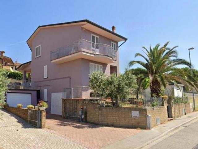 Casa singola in vendita a San Romano San Miniato 153 mq Rif: 1022572
