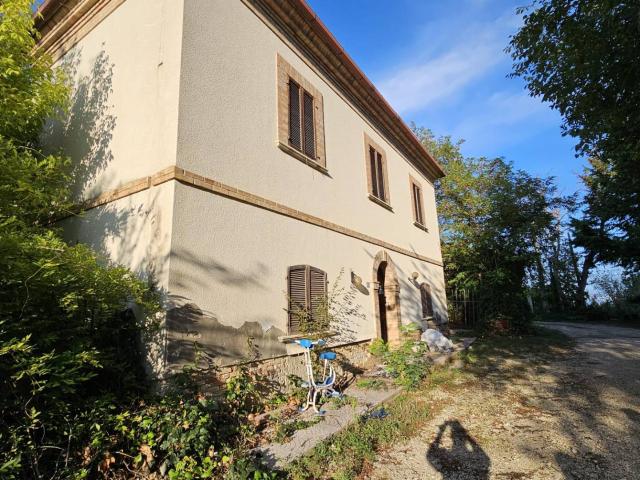 Casa singola in vendita a Sant'Omero, Poggio Morello