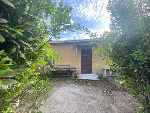 Casa singola in vendita a Seravezza, Querceta