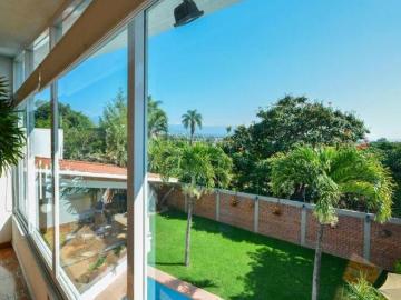 Casa sola con alberca en Cuernavaca Morelos
