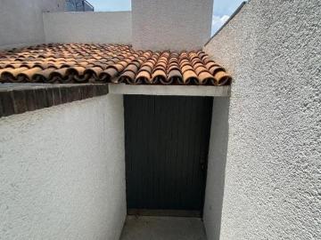 CASA SOLA CALZADA DE LAS ÁGUILAS LOMAS DE LAS ÁGUILAS