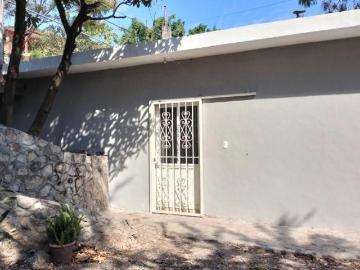 Casa sola de un nivel en venta en la Col. Álvaro Leonel, Yautepec, Morelos