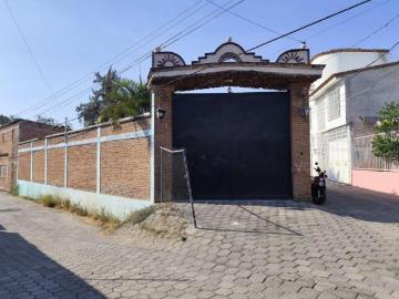 CASA SOLA DE UN NIVEL EN YAUTEPEC