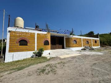 Casa sola en venta en el Pueblo de Alpuyeca