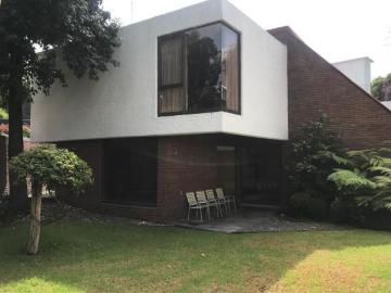Casa sola en venta en Lomas de Tecamachalco, Naucalpan de Juárez, México