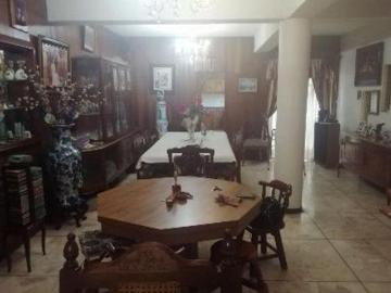 CASA SOLA EN VENUSTIANO CARRANZA USO DE SUELO HC 3/30
