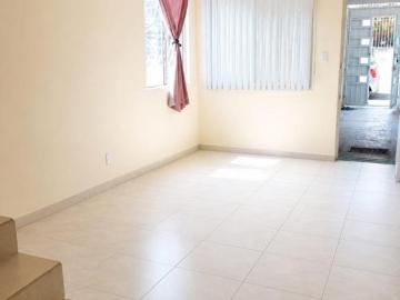 CASA SOLA muy muy amplia