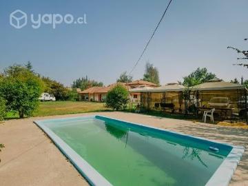 Casa solida colonial oportunidad | 4 Dormitorios por 10500.00 en Colina