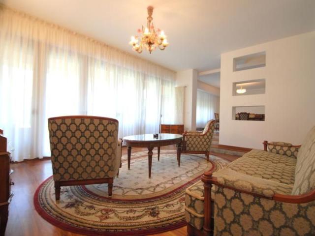 Casa spatioasa de inchiriat | 240 mp utili | Garaj | Zona VOX Technology Park