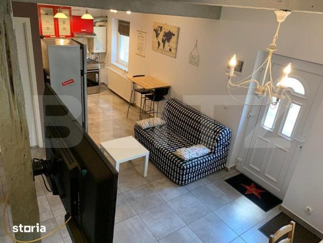 Casa spatioasa la pret de apartament, 76 mp, curte, zona Centrala!