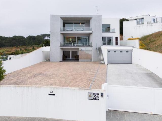 Casa T4 em Nazaré de 421,00 m² 421m² Nazaré