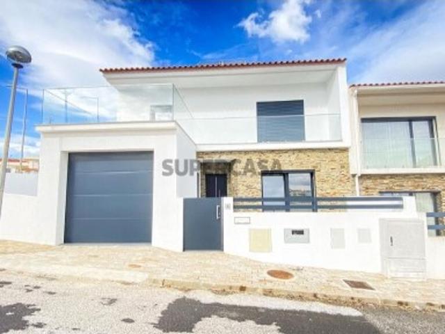 Casa T4 em Ericeira de 145,00 m²
