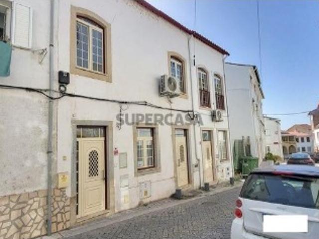 Casa T2 em Condeixa a Velha e Condeixa a Nova de 68,00 m²