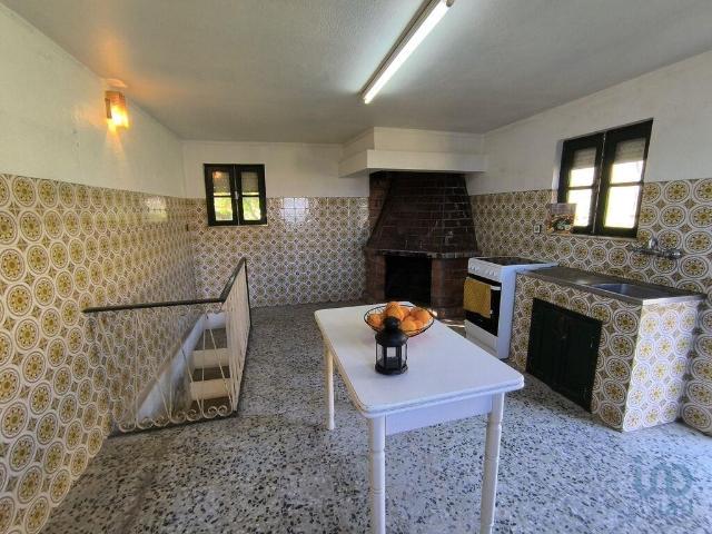 Casa T2 em Loureiro de 166,00 m² 166m² Loureiro