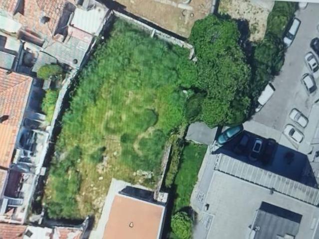 Casa T2 em Santa Marinha E So Pedro Da Afurada de 104,00 m2