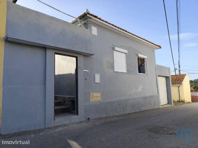 Casa T2 em Serzedo E Perosinho de 62,00 m2