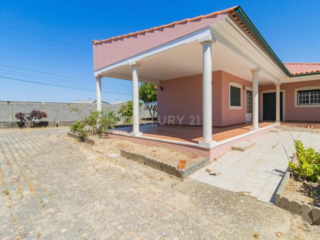 Casa T3 com Vista Panorâmica em Leiria, Marrazes e Barosa