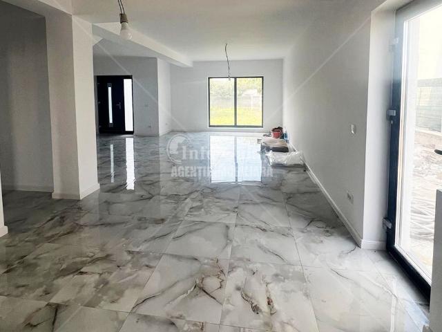Casa ta noua intr un duplex modern | zona arcasilor |