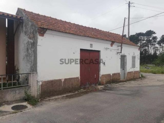 Casa Térrea para recuperar, Seixo / mira