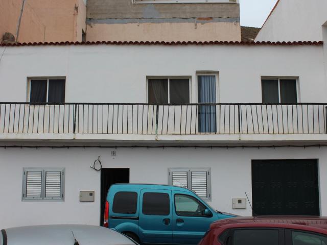 Casa Terrera en Santa María de Guía – Vistas Panorámicas y Gran Amplitud